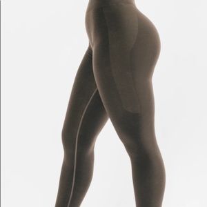 Alphalete amplify leggings